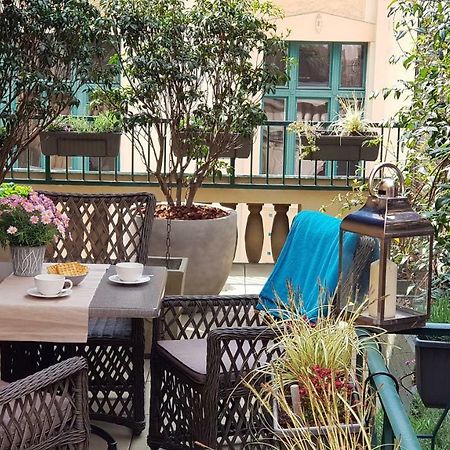 Pragueone Apartment,A/C,Terrace Bagian luar foto