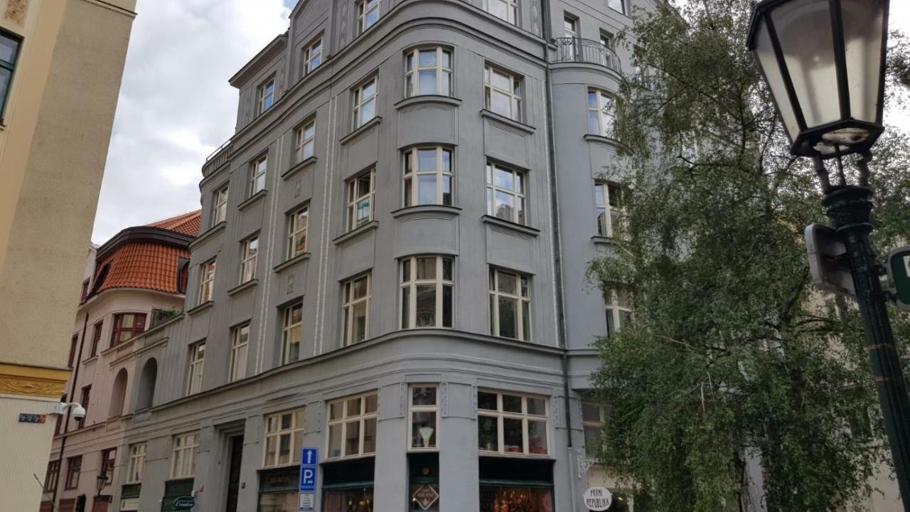 Pragueone Apartment,A/C,Terrace Bagian luar foto